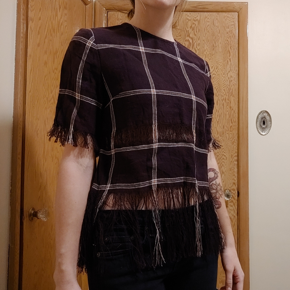 loose shirt with transparent stripe